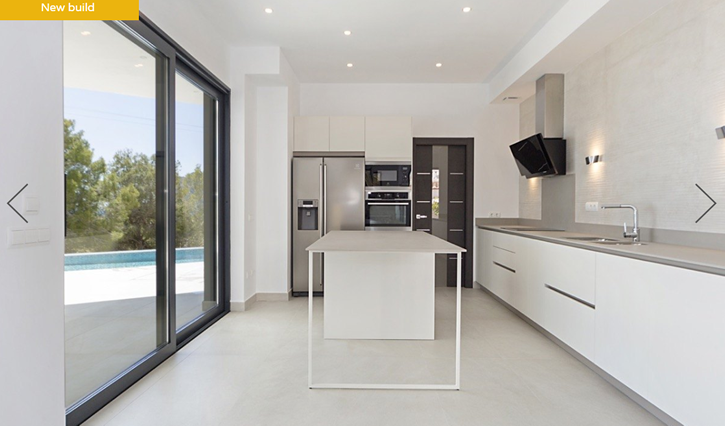 Modern luxury villa newly built with sea views in Les Bassetes Calpe